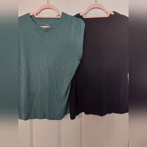 2 PACK tees